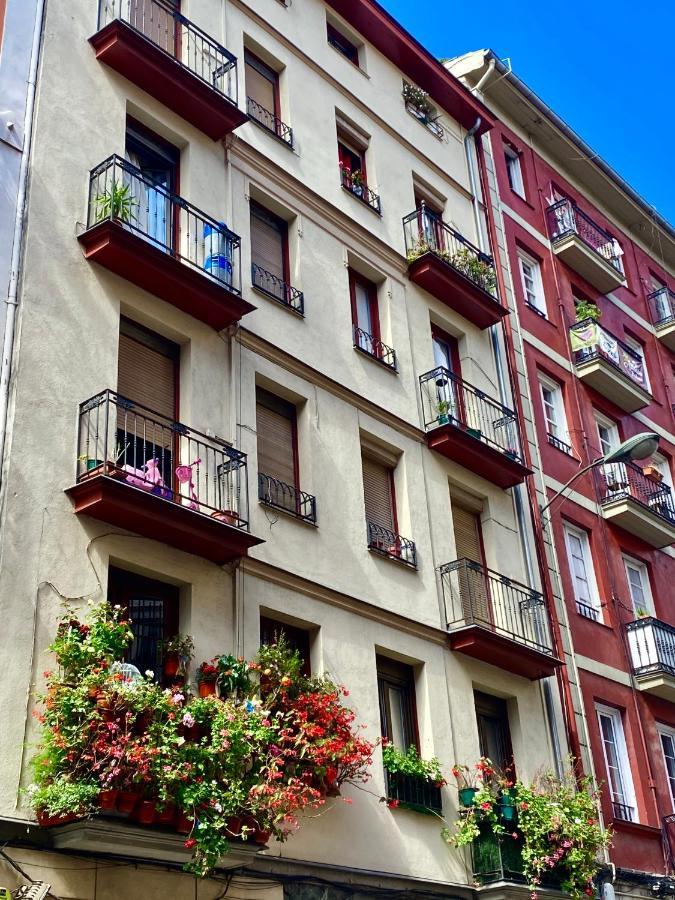 Apartamento Puerta Del Camino 1 Bilbao Luaran gambar